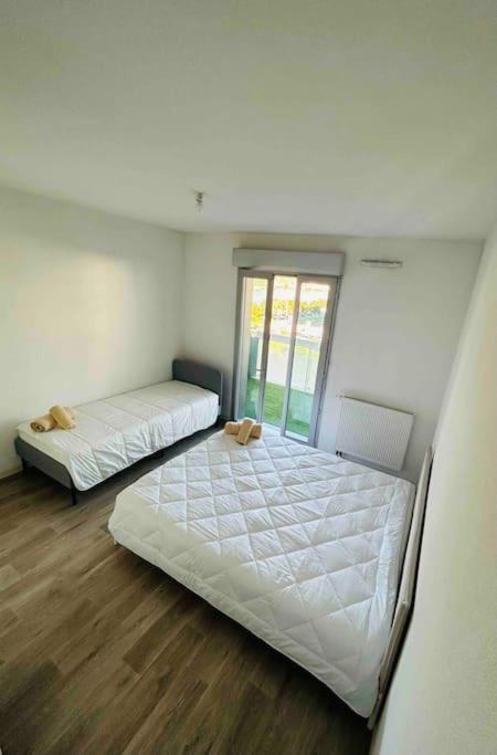 Appartement T2 + Parking Privatif - Centre Ville Bayonne Eksteriør billede